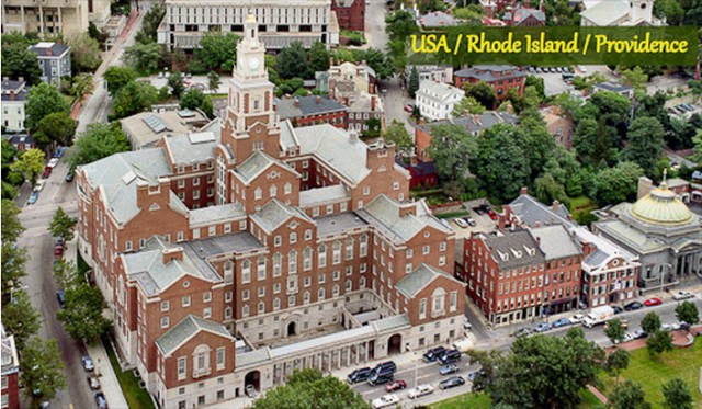 H_18A College Hill - Providence County Superior Courthouse (1924-33) 250 Benefit Street 10:27 a.m. on the Church Clock with South Main Street in the Foreground